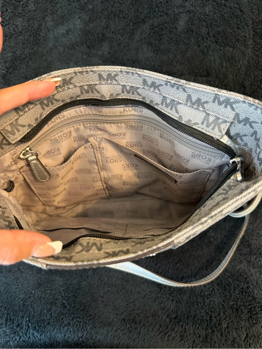Michael Kors Silver Signature Crossbody with Card Case